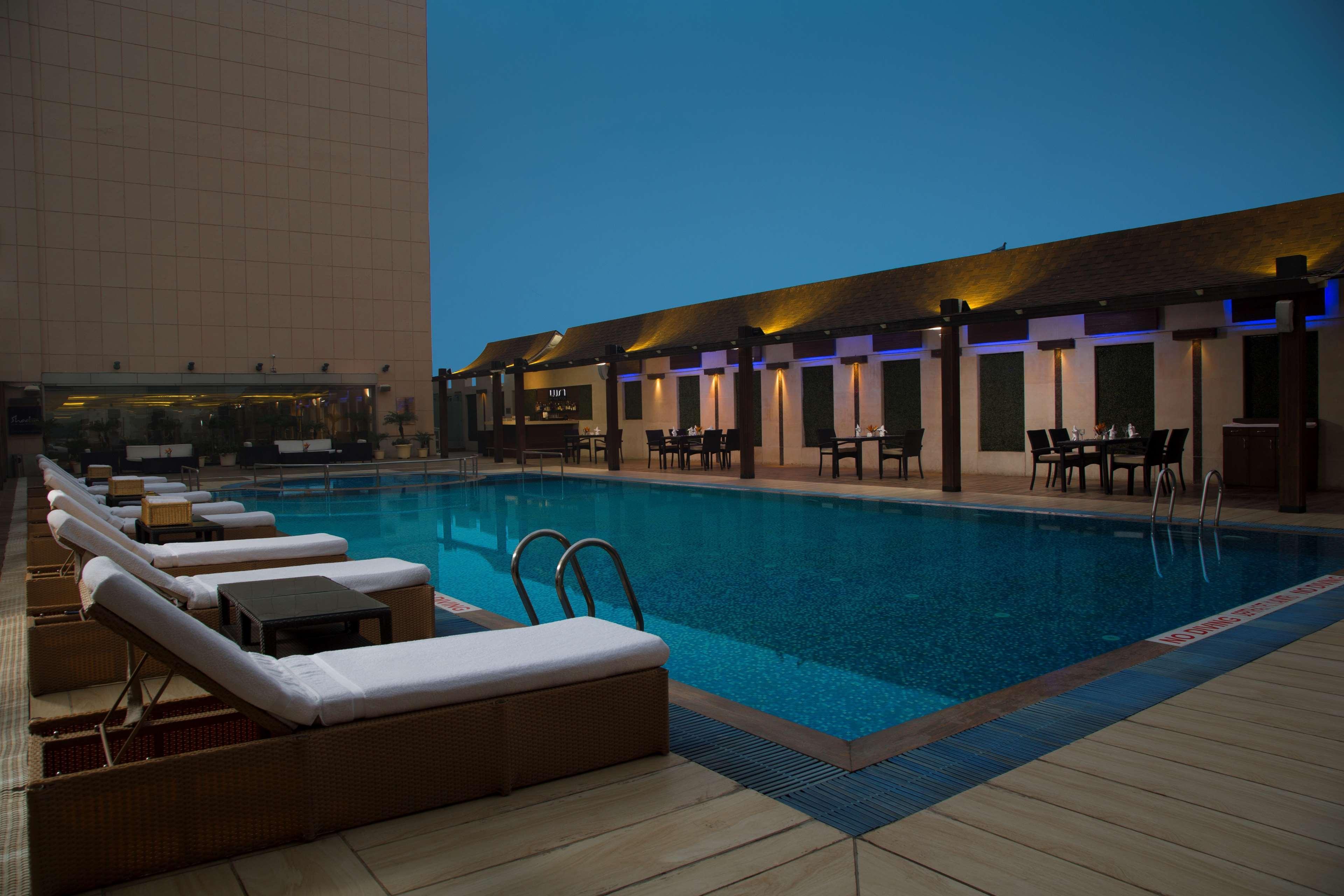 Radisson Blu Kaushambi Delhi Ncr Ξενοδοχείο Ghaziabad Εξωτερικό φωτογραφία
