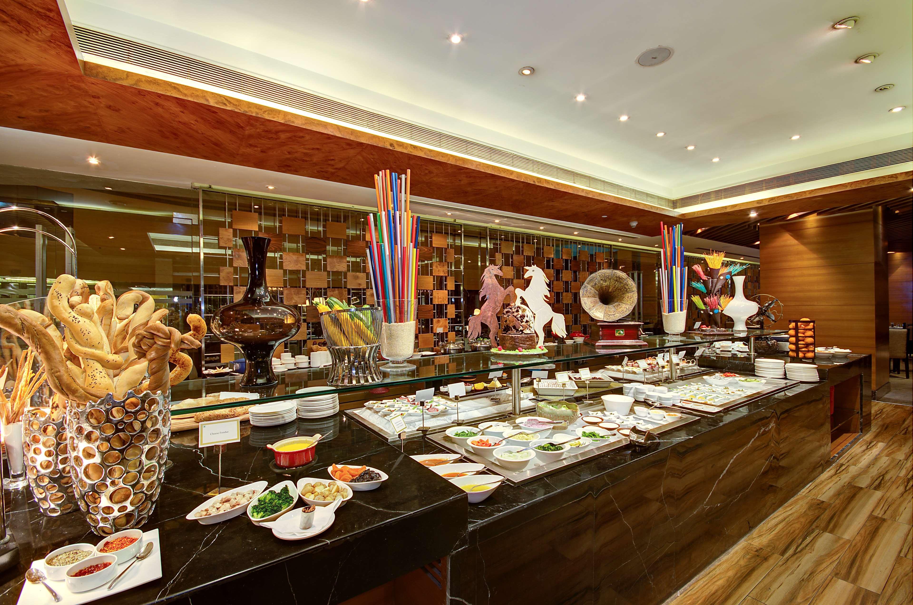 Radisson Blu Kaushambi Delhi Ncr Ξενοδοχείο Ghaziabad Εξωτερικό φωτογραφία