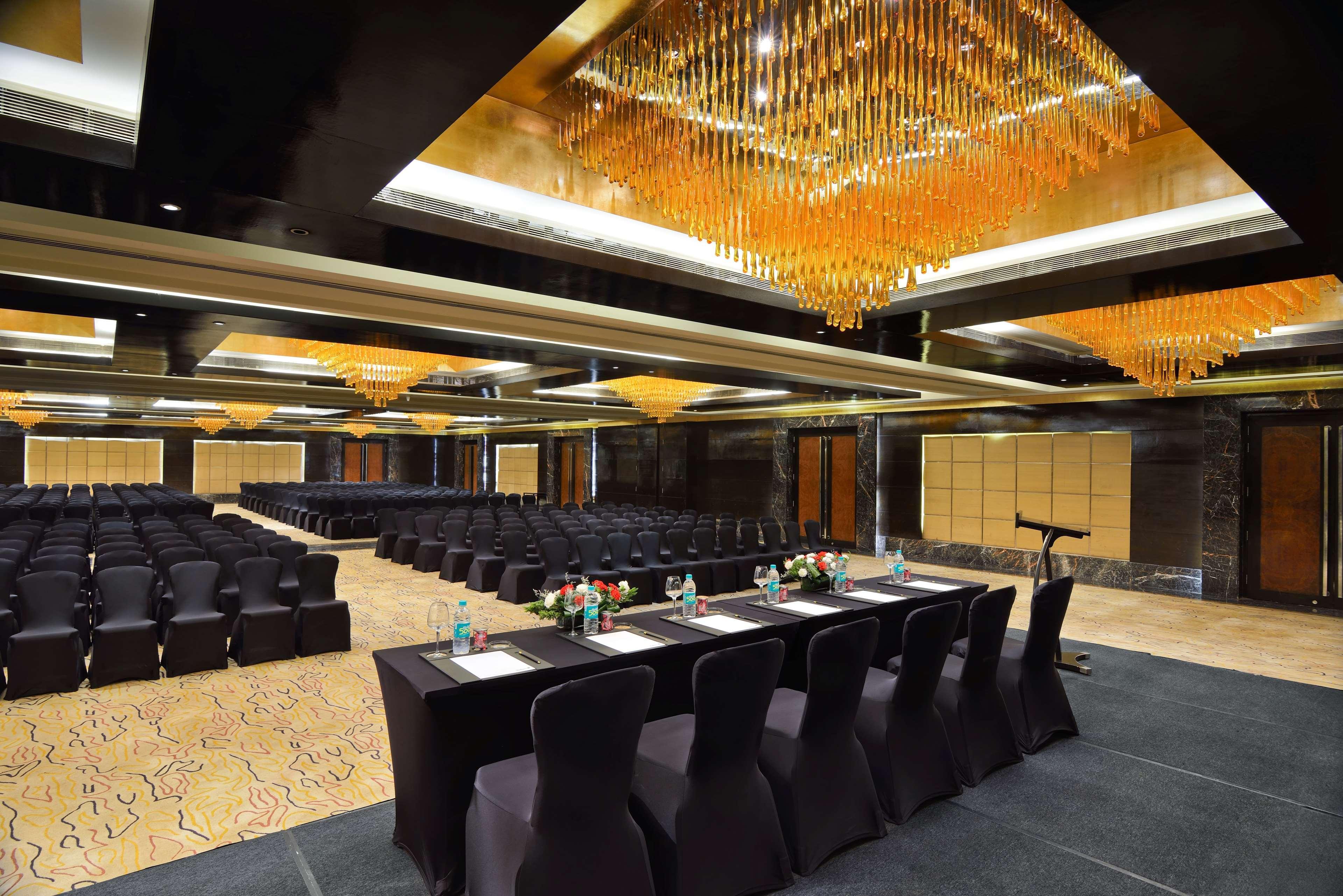 Radisson Blu Kaushambi Delhi Ncr Ξενοδοχείο Ghaziabad Εξωτερικό φωτογραφία