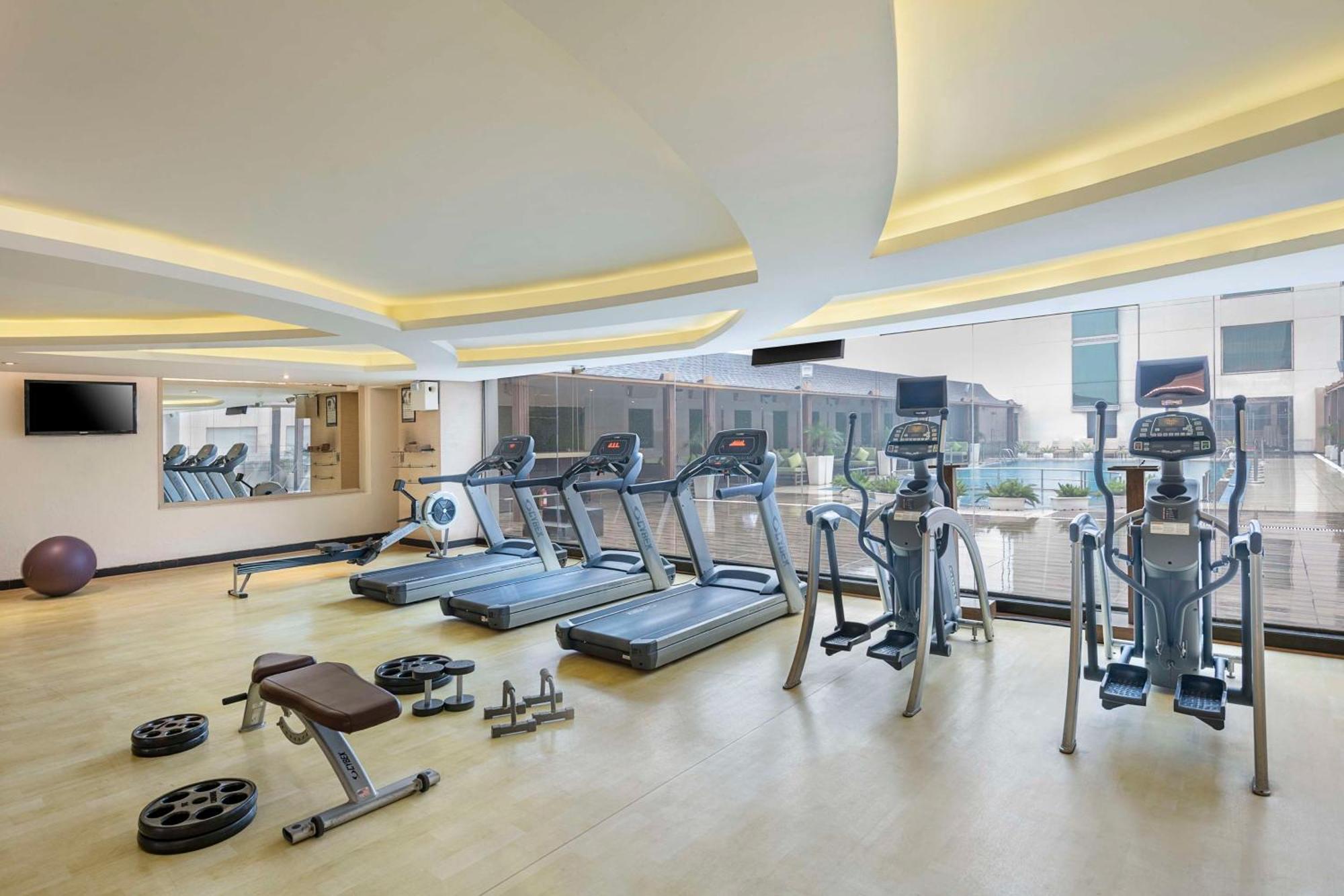 Radisson Blu Kaushambi Delhi Ncr Ξενοδοχείο Ghaziabad Εξωτερικό φωτογραφία